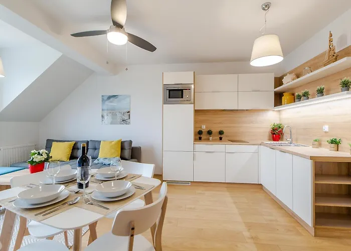 דירה Feniks 2 By Jantar קולובז'ג