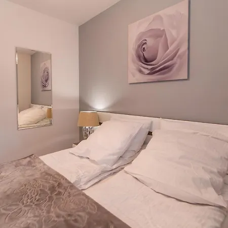 Apartament Feniks - Sun Club *